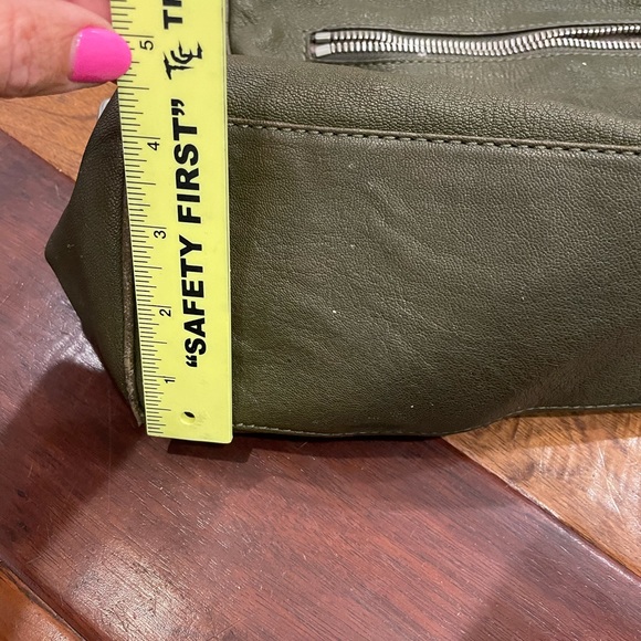 Green bowler bag - Picture 4 of 7